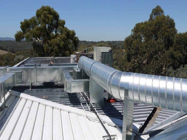metal-roof-installation-cooling-melbourne-tn
